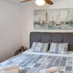 Appartement 2 Bedroom Amazing In *
