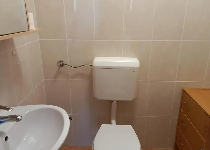 2 Bedroom Amazing In Appartement