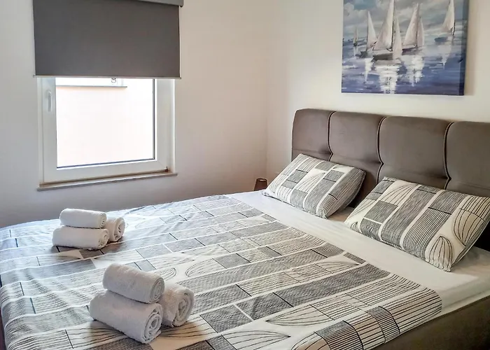2 Bedroom Amazing In *